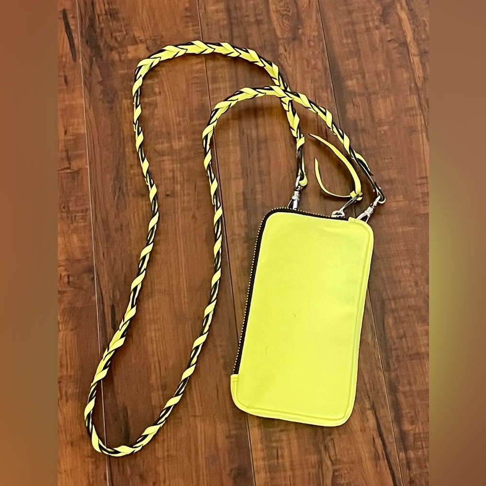 BANDOLIER EXPANDED POUCH